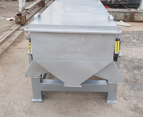 不锈钢直线筛出料口