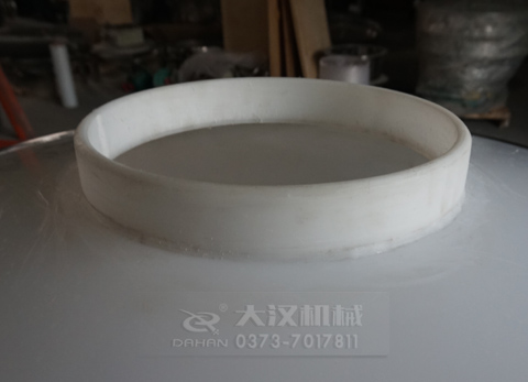 耐腐蚀振动筛进料口